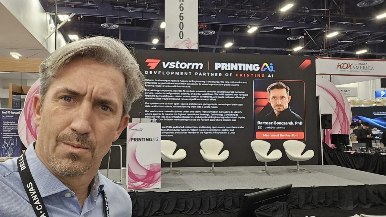 Vstorm and PRINTING AI stand at PRINTING United Expo in Las Vegas